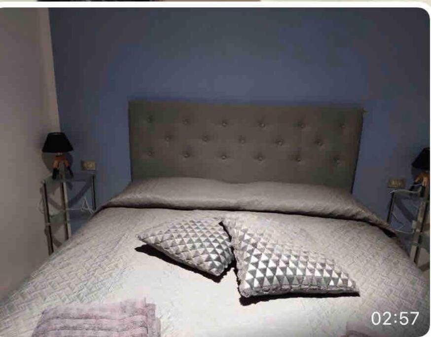 Bellisimo Apartamento A Nuovo, Garage In Propieta Appartement Arona Buitenkant foto