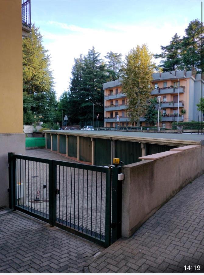 Bellisimo Apartamento A Nuovo, Garage In Propieta Appartement Arona Buitenkant foto